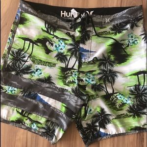 Hurley Men’s Board Shorts (Size 36)